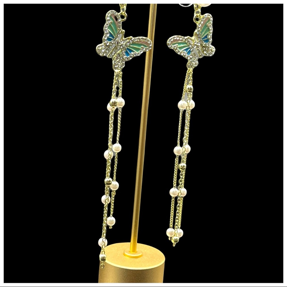 Metallic Colorful Crystal Butterfly Set - Picture 5 of 10